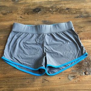 REI SHORTS